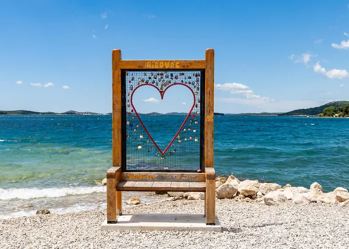 펜션 Ivanka Delux By Interhome 피로바츠