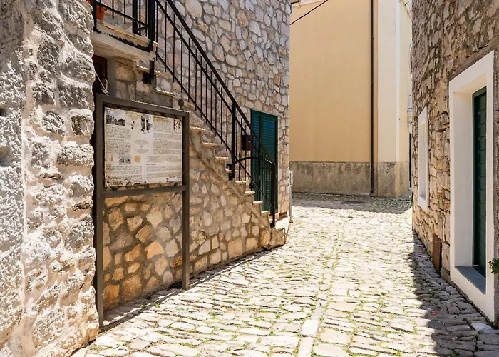 펜션 Ivanka Delux By Interhome *